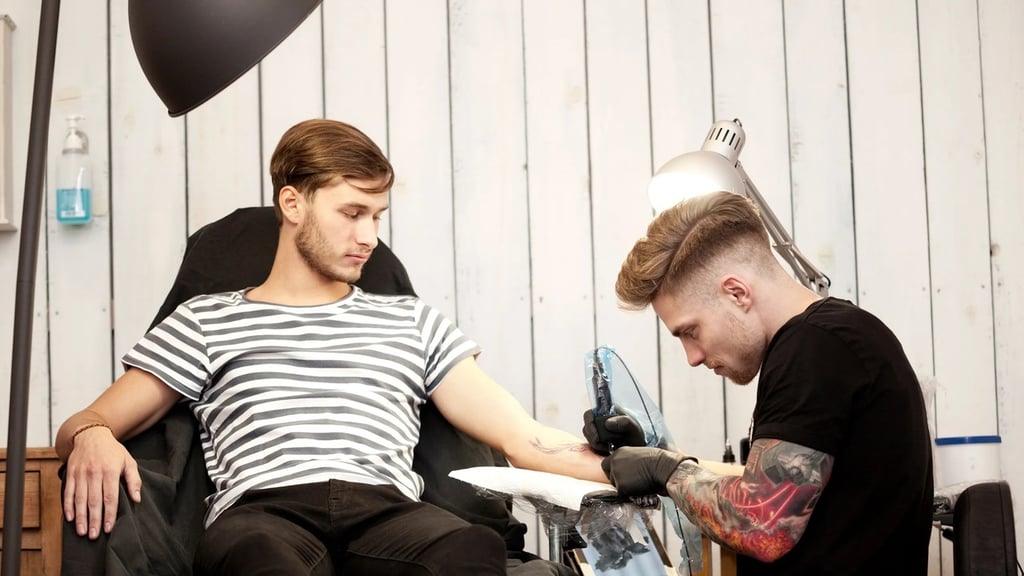 Recomendación. Inicia con un tatuaje pequeño, en una zona amigable para que valores tu umbral del dolor.