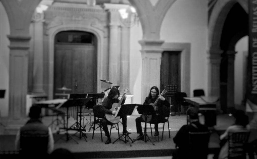 Alistan concierto de dúo de guitarras