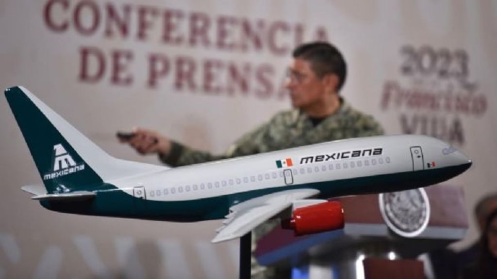 Antecedente. En agosto pasado, el Gobierno mexicano anunció un 'acuerdo histórico' por 815 millones de pesos (casi 48 millones de dólares/45 millones de euros) para que el Ejército recuperara la marca para su nueva aerolínea comercial. 