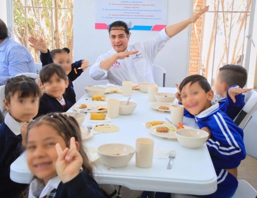 Comedores. Entrega la capital más de 14 mil raciones de comida al mes en sus siete comedores.