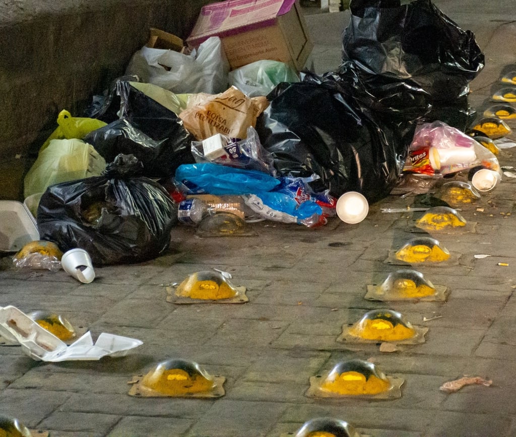 Limpieza. Conminan a colaborar con el confinamiento adecuado de la basura.