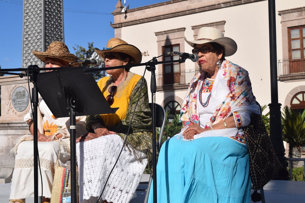 Objetivo. Las Mujeres Cardencheras buscan salvaguardar, promover y rescatar las tradiciones.