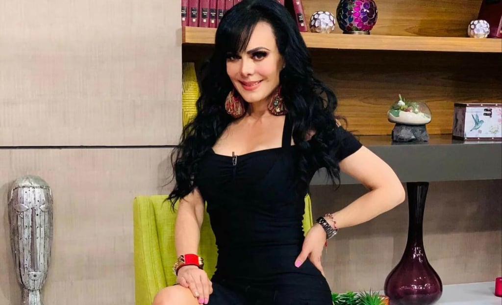 Maribel Guardia presume espectacular figura a sus 64 años