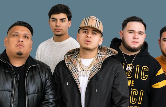 Critican a Fuerza Regida por asegurar que ellos han llevado la música mexicana a otro nivel por su 'flow'