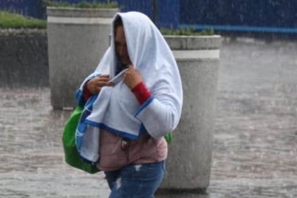 Este fin de semana, el huracán Norma provocará lluvias fuertes en Baja California Sur, Sinaloa, Nayarit, Jalisco, Colima, Michoacán, Chihuahua y Durango.