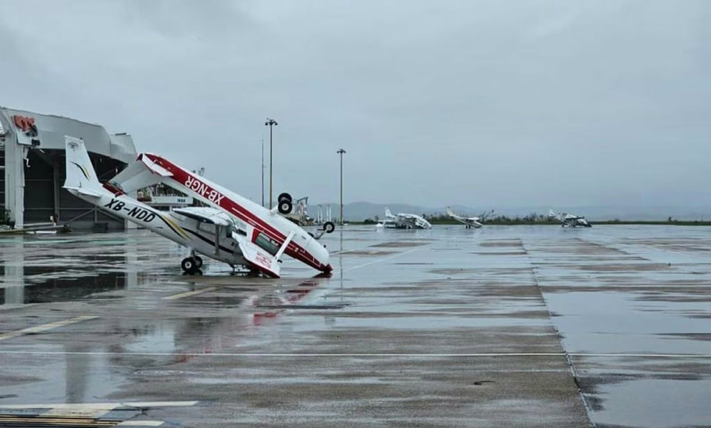 Anuncian puente aéreo para sacar a turistas atrapados en Acapulco por 'Otis'