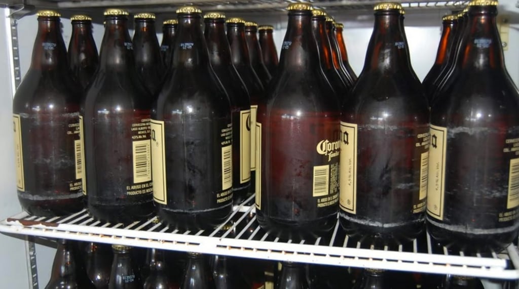 Horarios. Las multas en Torreón son el doble de las de Lerdo y cierran más tarde en horario de alcoholes.