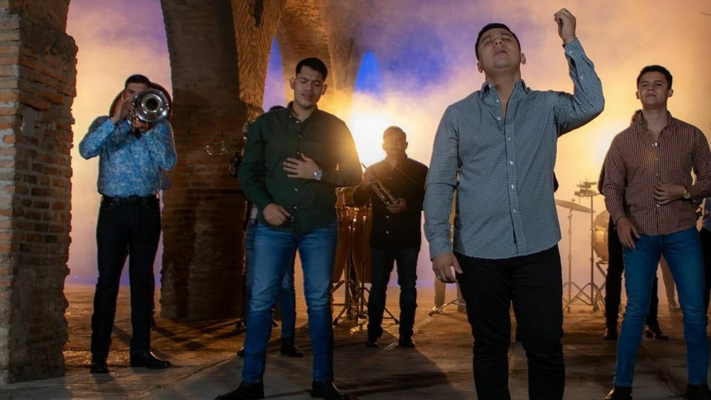 Manos de tijera, lo nuevo de La Arrolladora Banda el Limón