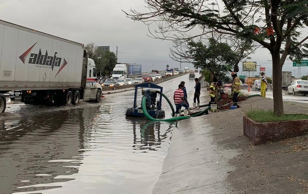 Acciones. En conjunto con Obras Públicas y Oficialía Mayor, se efectuó un recorrido por las colonias y sectores que presentaron alguna afectación.