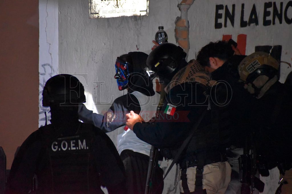 Más de 200 detenidos en operativo de 'noche de brujas' en Durango