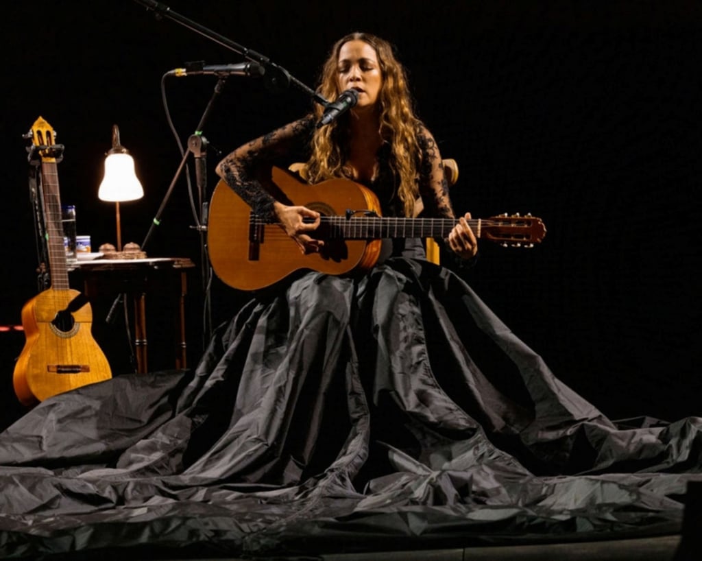 Presentación. La cantante ofreció un concierto en el parque Xcaret, como parte del Festival de las Tradiciones de Vida y Muerte.