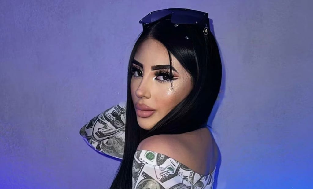 Bellakath estuvo a punto de morir por cirugías estéticas