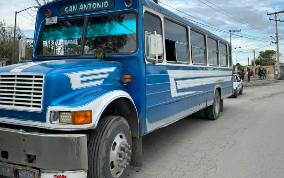Autobús de pasajeros arrolla a mujer en Gómez Palacio