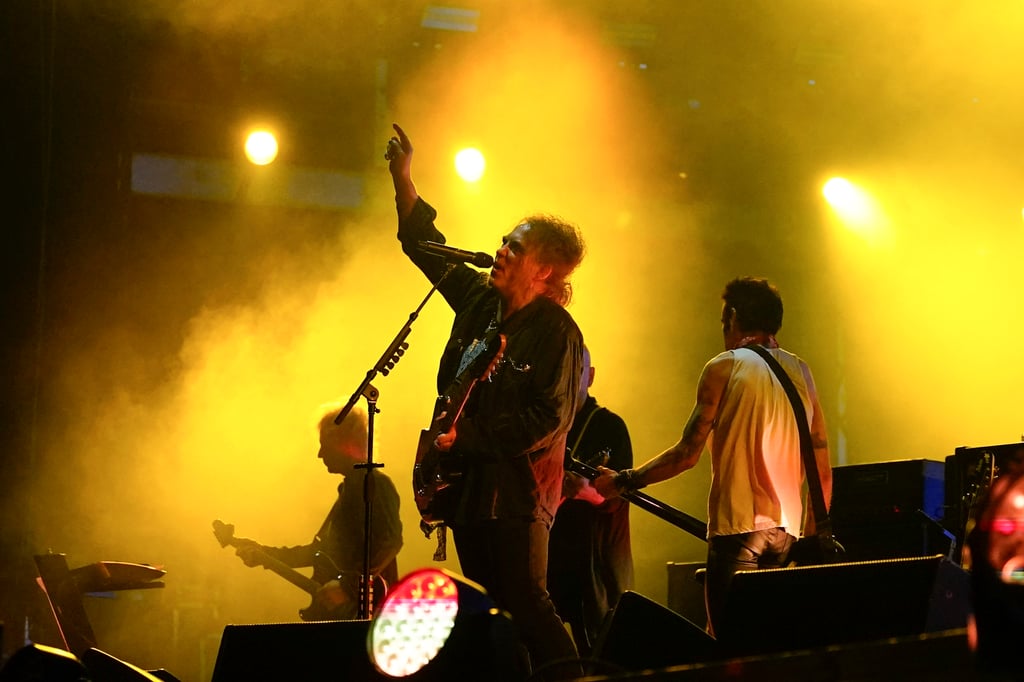Robert Smith de The Cure durante su presentación en el festival Corona Capital en la Ciudad de México, el domingo 19 de noviembre de 2023. (Foto AP/Aurea Del Rosario)


