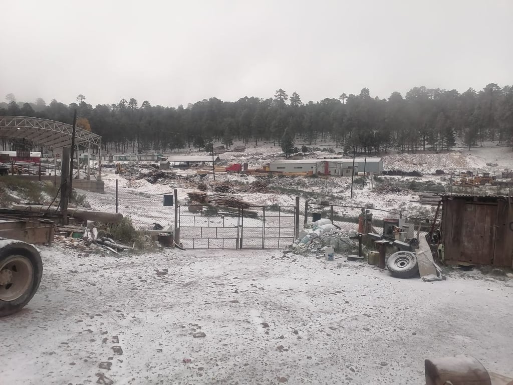 Guanaceví reportó nevadas desde anoche