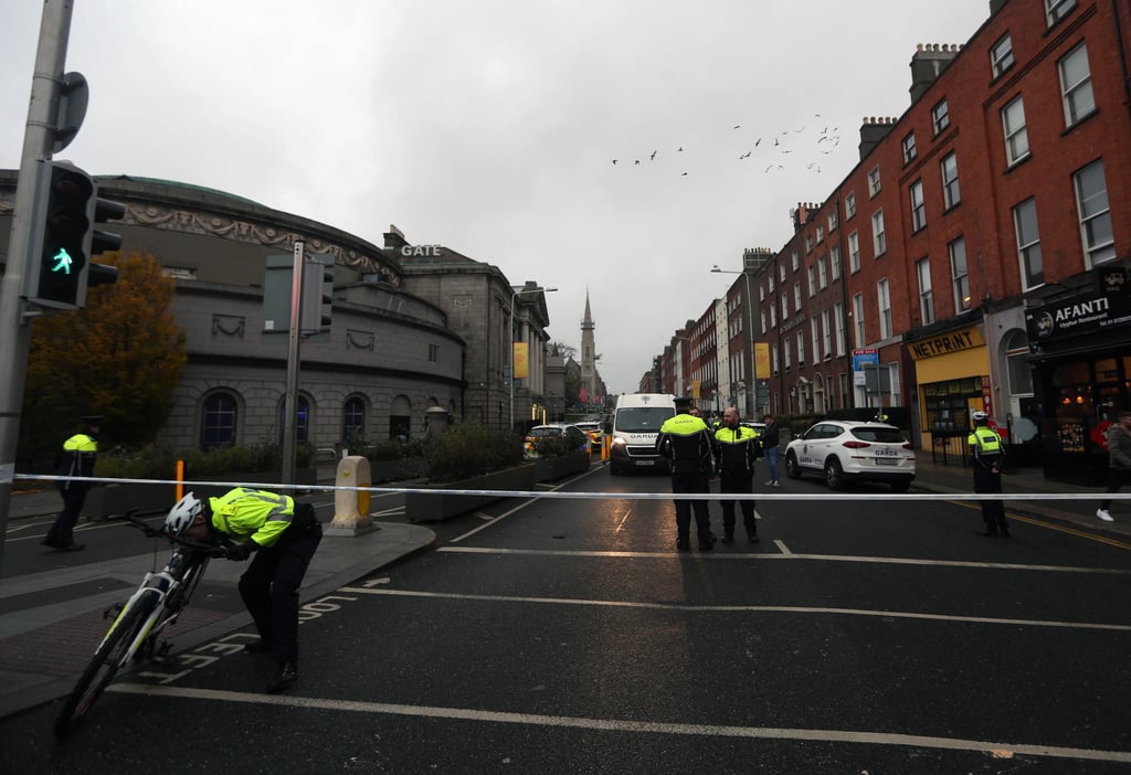 Ataque con arma blanca deja cinco heridos en Dublín; tres de ellos eran ...
