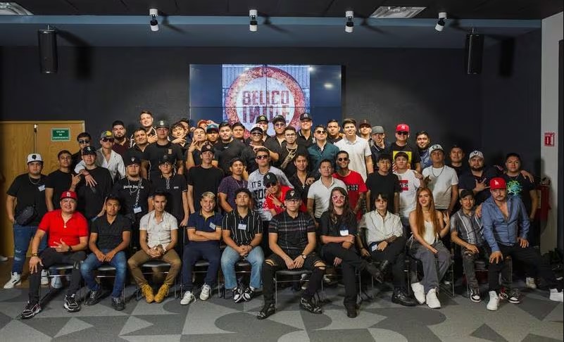 indie, el proyecto que reúne algunas de las jóvenes promesas del género de los “corridos bélicos”, estrena el álbum, Bélico Indie Vol. 1, producción que ya se encuentra disponible en todas las plataformas. (ESPECIAL)