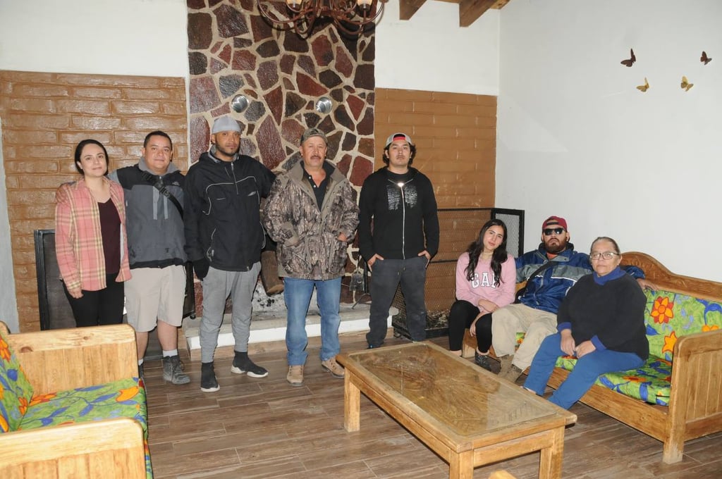 De paseo con familia y amigos en el Salto del Agua Llovida