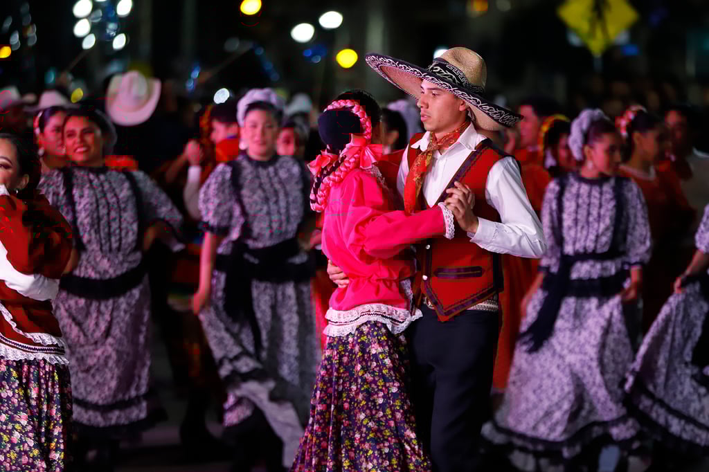 Desfile del 75 aniversario del ITD