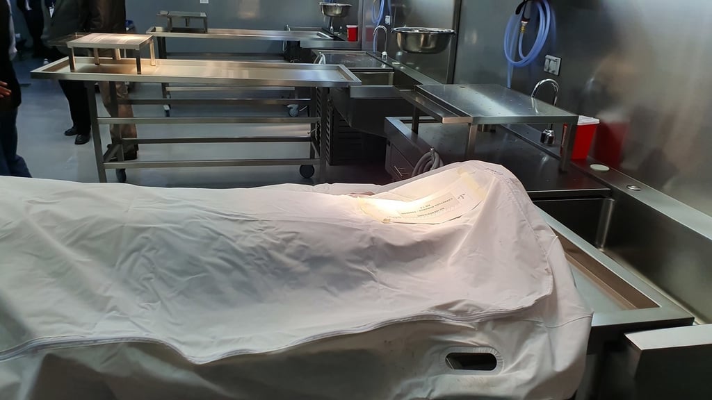 Hecho.  UN motociclista sufrió un accidente en Zacatecas, un mes después murió en la casa de su hermano, en Durango.