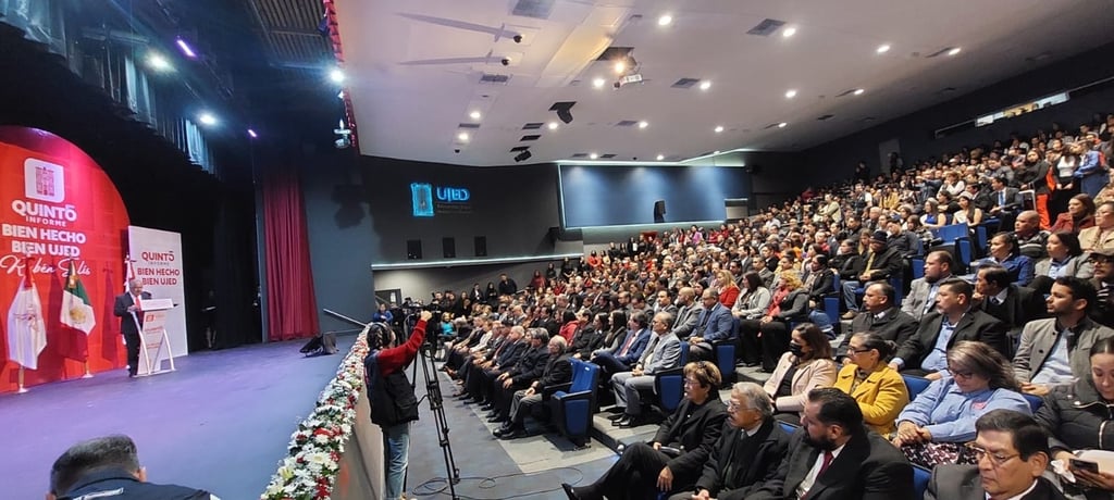 Informe. El Rector les recordó a los universitarios que sin autonomía no existe Universidad.