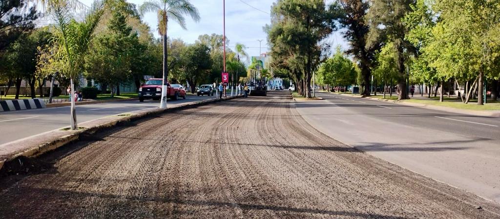 Pavimentan 11 calles de Durango capital con recurso de Repuve