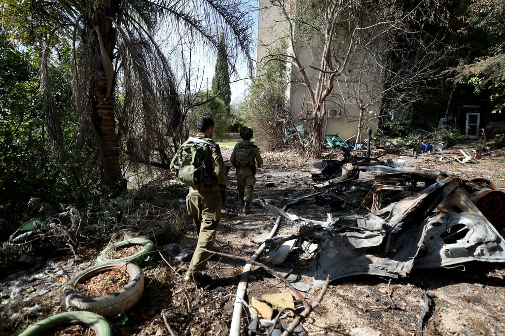 Israel ha evacuado a más de 60 mil personas de las comunidades del norte, mientras que la violencia ha obligado el desplazamiento de unas 55 mil en Líbano. (ARCHIVO)