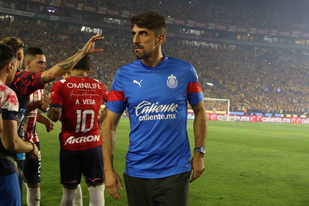 Confianza. Paunovic recibe el voto de confianza; sigue como técnico de las Chivas.