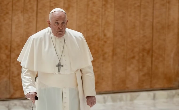 Papa Francisco asegura mejoría tras padecer bronquitis