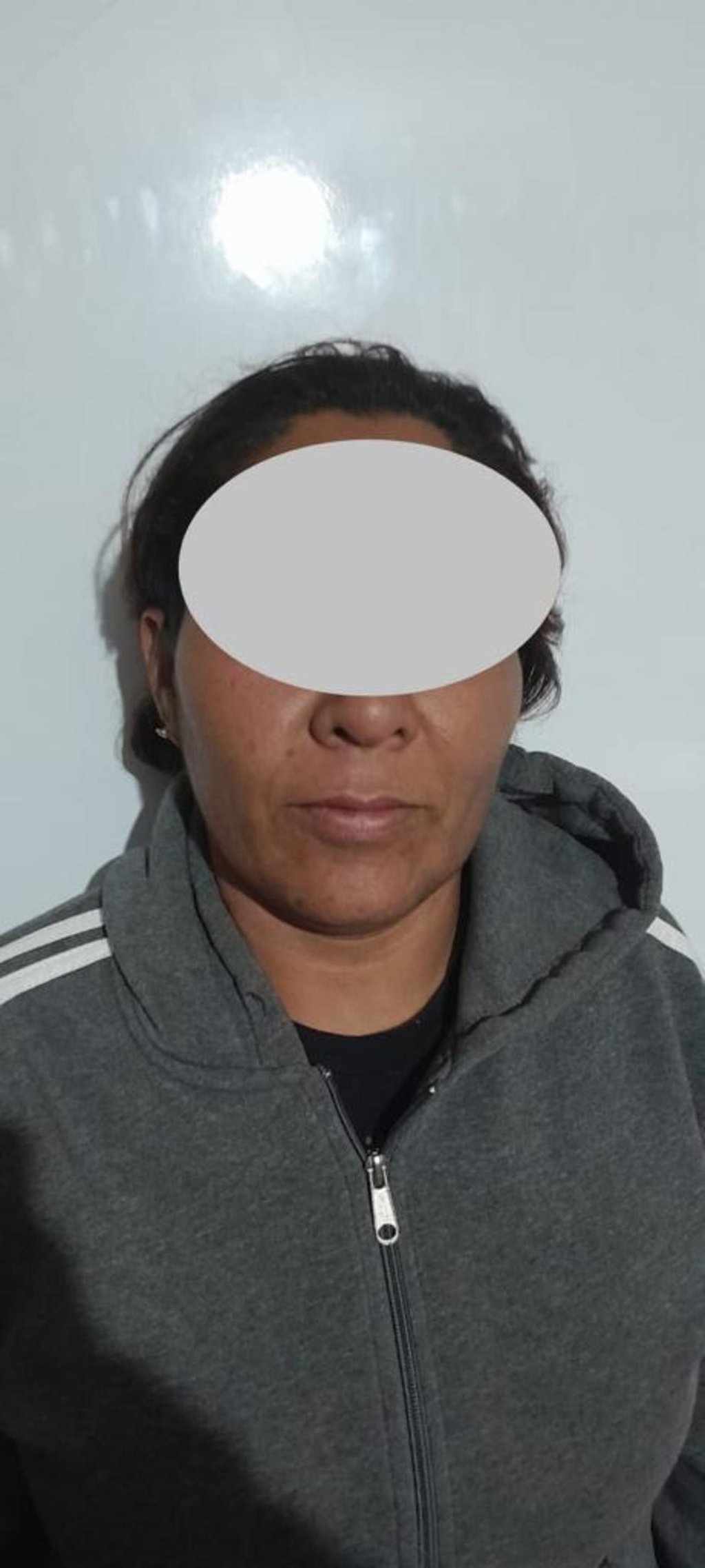 Padre y madre les pegaban a sus hijos; ya fueron detenidos