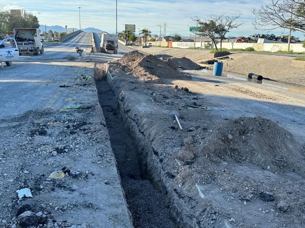 Detalles. Esta obra considerada estratégica tiene como objetivo evitar los recurrentes problemas de acumulación de agua en la zona durante las lluvias, mejorando significativamente la infraestructura hidráulica de la localidad.