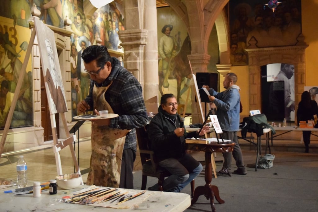 Participantes. En esta dinámica estuvieron presentes 15 artistas, quienes realizaron los retratos durante la charla.
