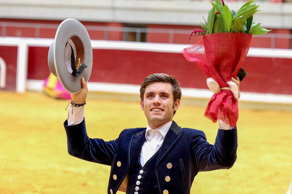 Presentación. Guillermo Hermoso de Mendoza se presentará en Durango el 1 de enero. Se permitirá el acceso de bota licorera.