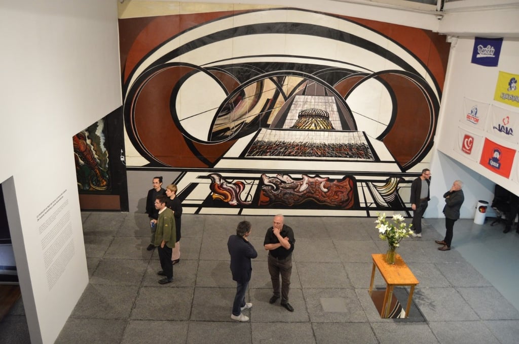 Como buen tributo a la vida y obra de Siquieros, los murales inspirados en su estilo no podían faltar en la exhibición