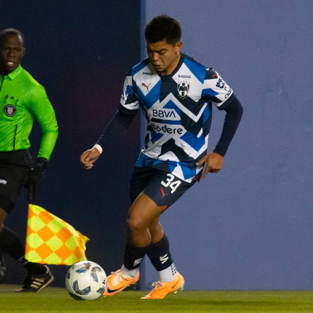 Amistoso. Monterrey empató con River Plate en intenso juego de preparación.