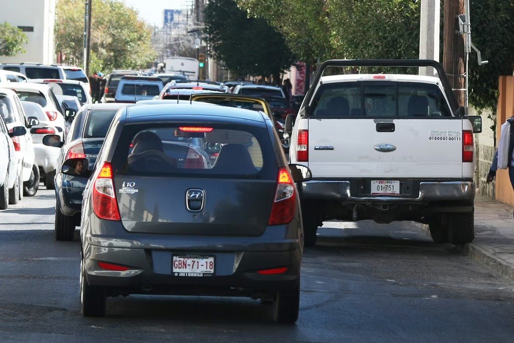 Al mes, se roban 283 autos en México: INEGI