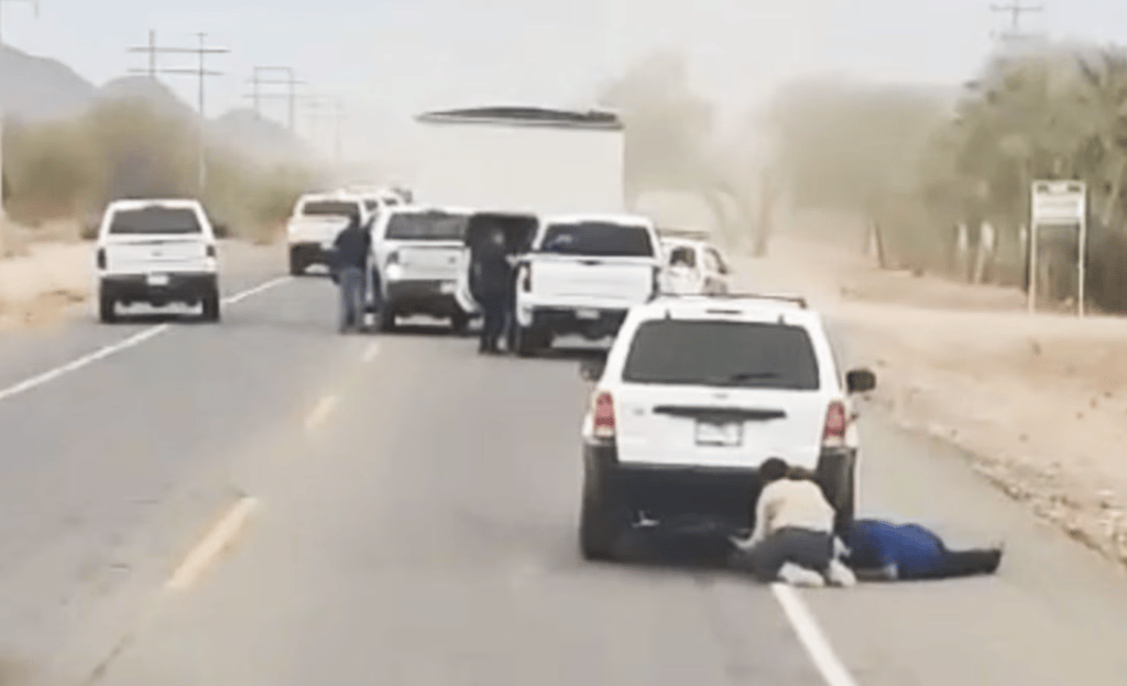VIDEO: Familia queda atrapada en balacera en Hermosillo