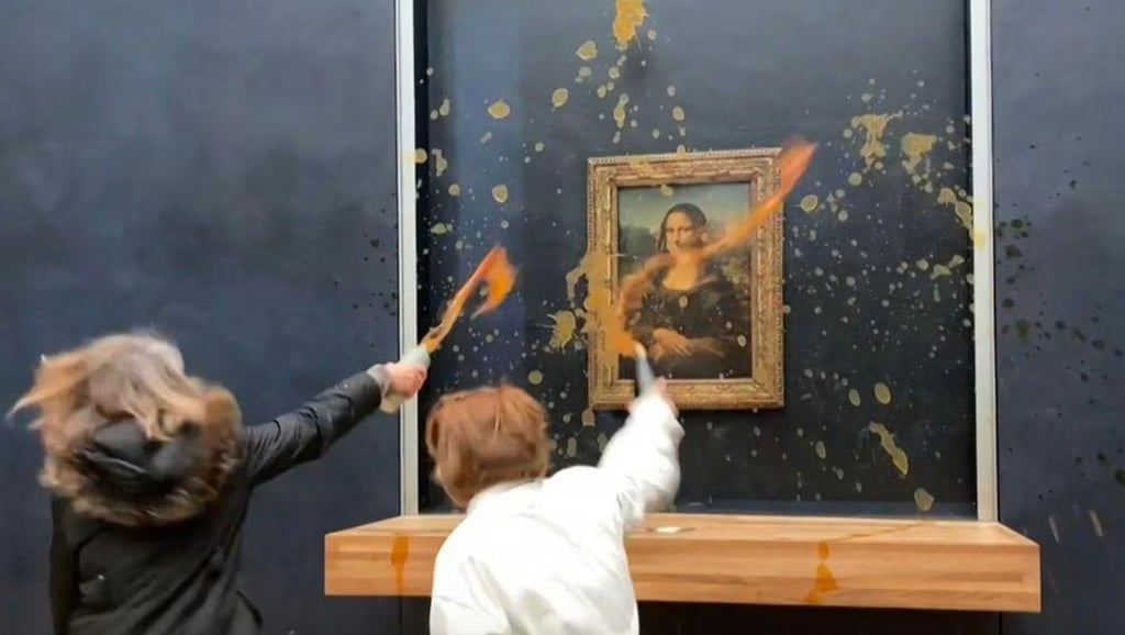 VIDEO: Activistas tiran sopa al cuadro de la Mona Lisa en el Museo del Louvre de París