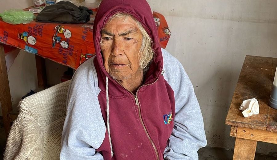 Adulta mayor, en situación de abandono, recibe asistencia de DIF Gómez Palacio