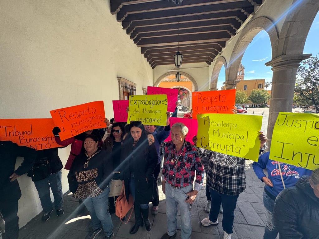 Extrabajadores de Cuencamé exigen solución del Tribunal Laboral Burocrático