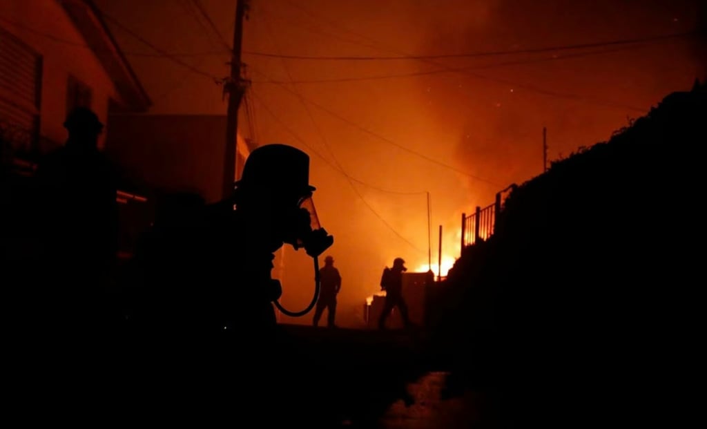 El fuego llega al corazón industrial de Viña del Mar y se ordenan evacuaciones masivas