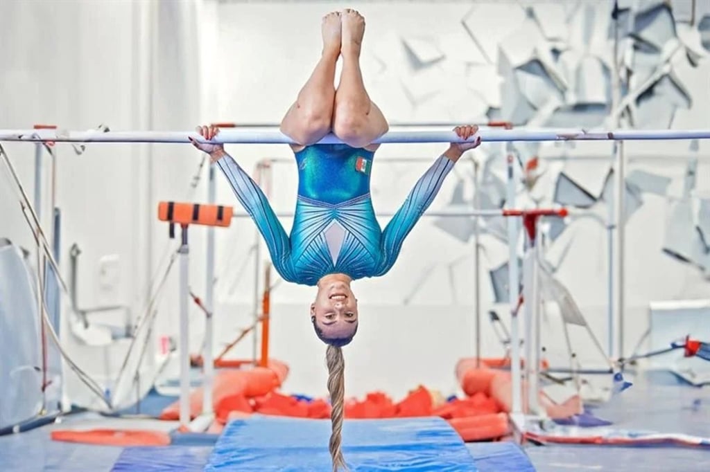 Olímpica. La gimnasta jalisciense Ahtziri Sandoval clasificó a los Juegos Olímpicos de París 2024 como especialista de las barras asimétricas, luego de su participación en el Campeonato del Mundo.