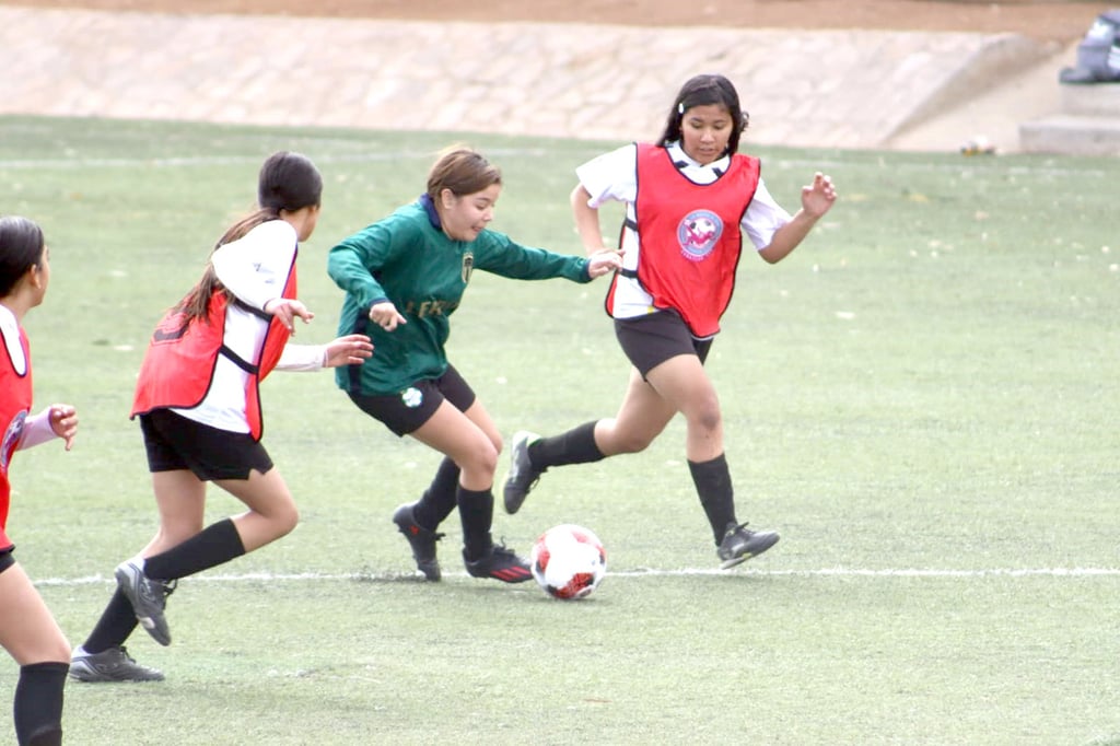Arranca la Etapa Estatal de futbol femenil rumbo al Macro Regional