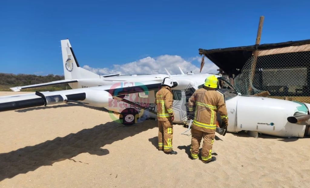 VIDEO: Se desploma avioneta de paracaidismo en Puerto Escondido; hay un muerto