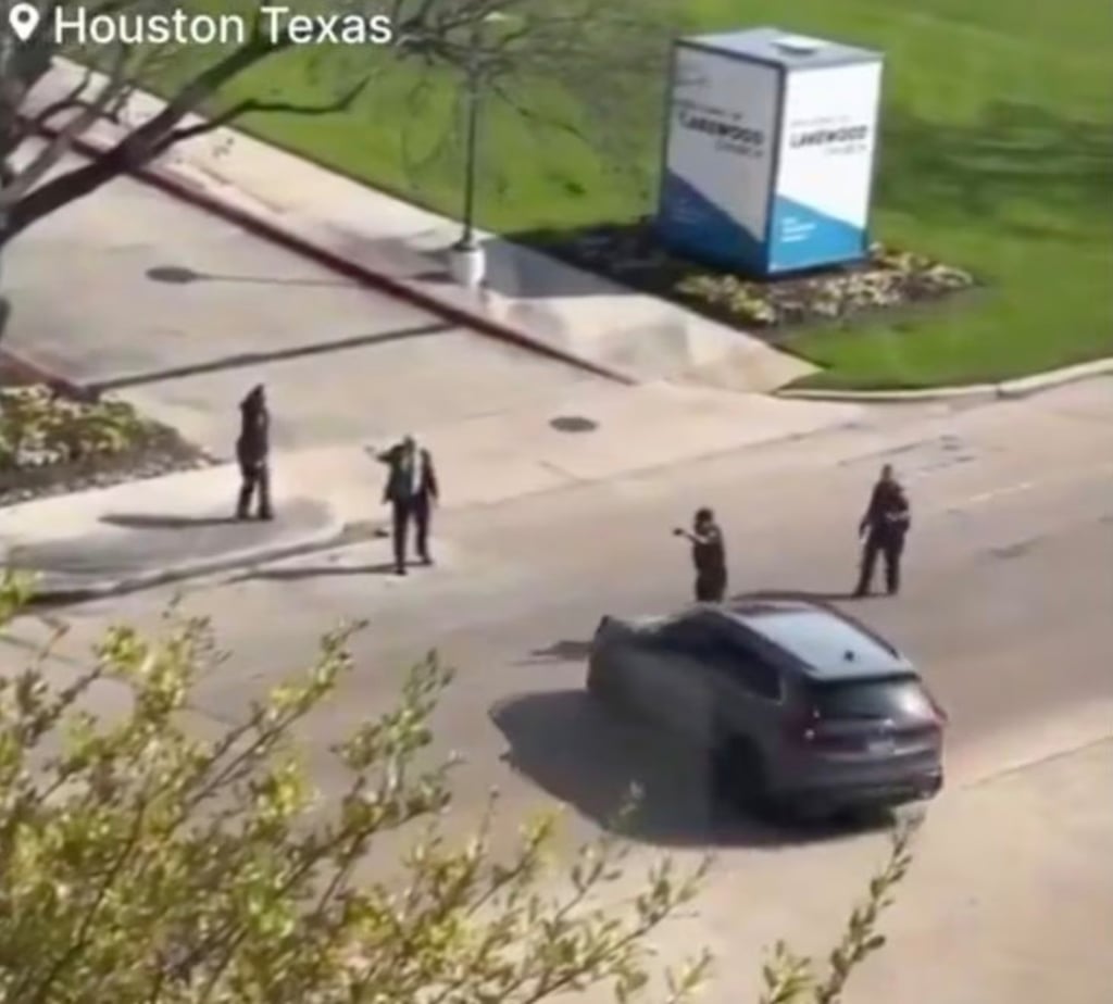 Reportan tiroteo en iglesia de Lakewood, en Houston, Texas; agresora fue abatida