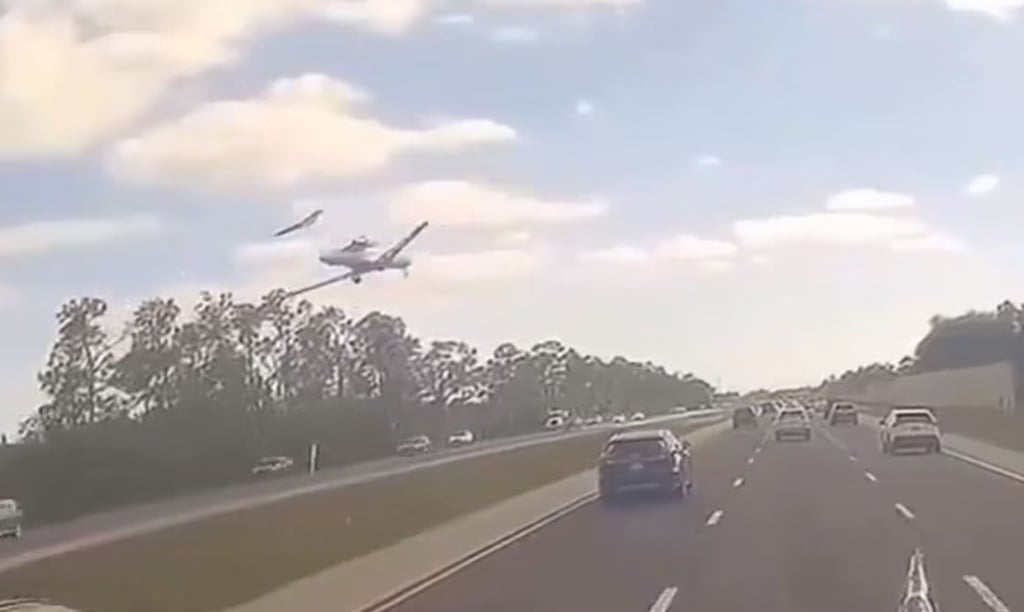 VIDEO: Así se vio el aterrizaje de emergencia de un jet en carretera de Florida; hay 2 muertos