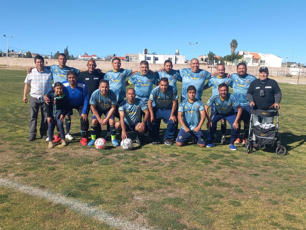 Veteranos. Los mayores buscan dar un ejemplo a la población joven sobre el cómo prevenir la depresión a través del deporte.