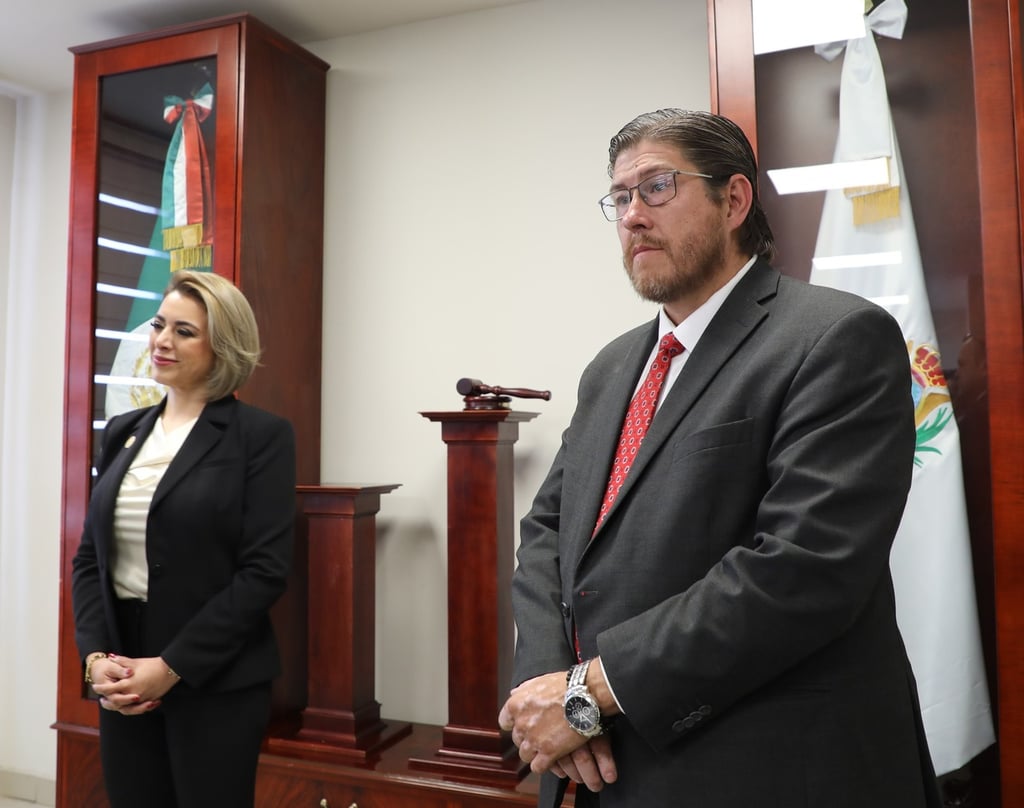 Cambio. Luego de la renuncia de Yolanda de la Torre, se designó al nuevo Presidente y Vicepresidenta del Poder Judicial.