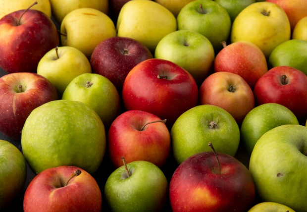 Cuidado con la semilla de la manzana, recomiendan médicos