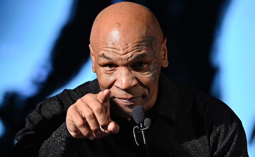 Mike Tyson arremete contra 'Canelo' Álvarez  por no pelear contra David Benavidez